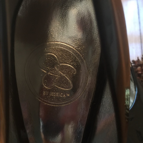 Patten leather Jessica Simpson Heals - Picture 3 of 6